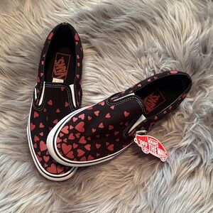 Vans valentine hearts slide ons